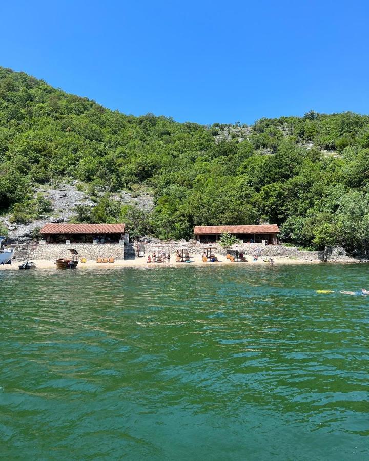 Luxury House Petrovic - Vranjina Skadar Lake Podgorica Exterior photo